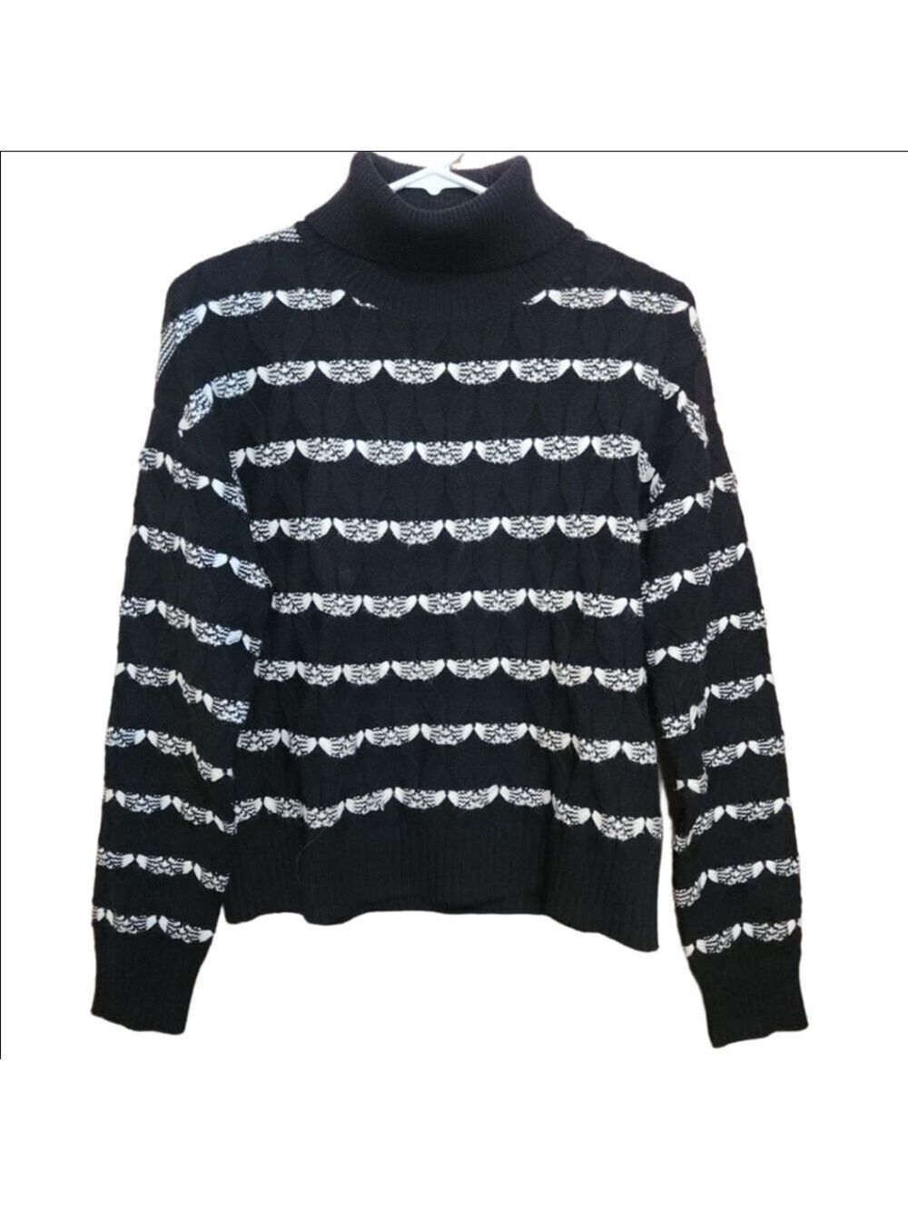 JOIE BLACK AND CREAM CABLE KNIT TURTLENECK SWEATER WOMENS SIZE XS EUC